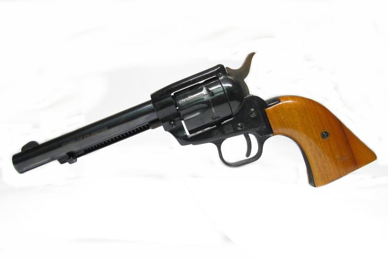 Bild Nr. 02 Revolver SAO Schmidt 21F 4mmRF Lang 2nd.Hnd. Zust. 3